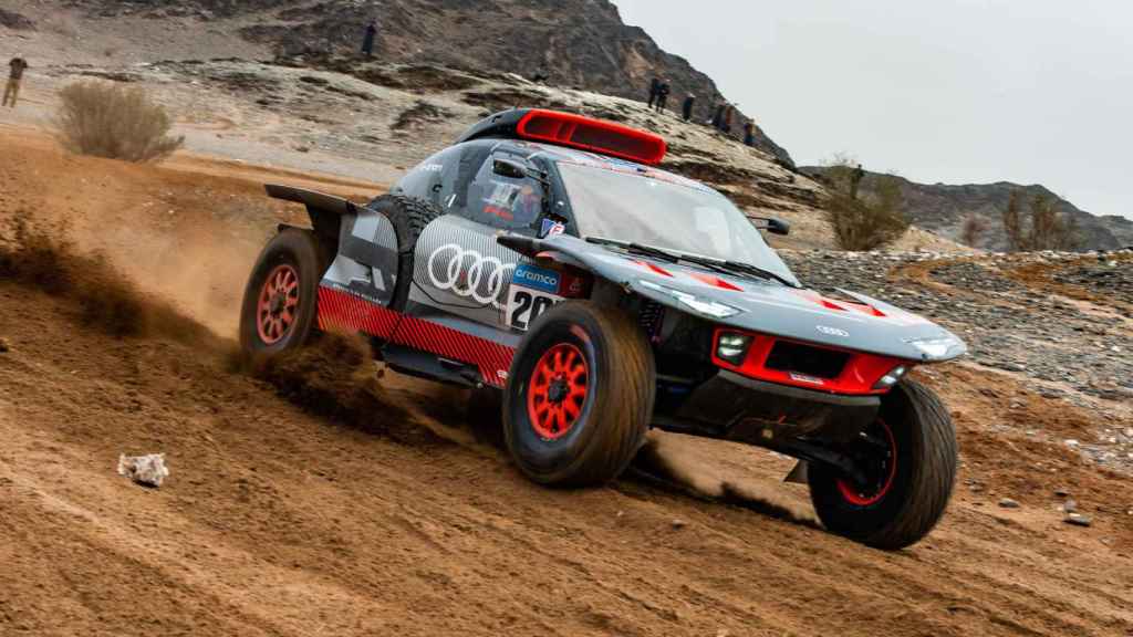 Dakar 2023 : la puissance des hybrides Audi augmentée à partir de